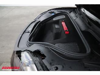 Porsche Macan 4 100 kWh Sport Chrono PDLS+ PASM Pano Bose 360° AHK 2.175 km! picture 10