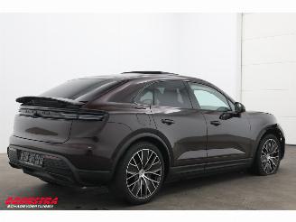 Porsche Macan 4 100 kWh Sport Chrono PDLS+ PASM Pano Bose 360° AHK 2.175 km! picture 3