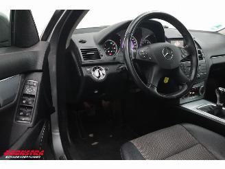 Mercedes C-klasse Estate 180 CGI BlueEFFICIENCY Navi Clima PDC picture 17