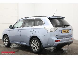 Mitsubishi Outlander 2.0 PHEV 4WD Instyle+ ACC Schuifdak Leder Camera SHZ AHK picture 4