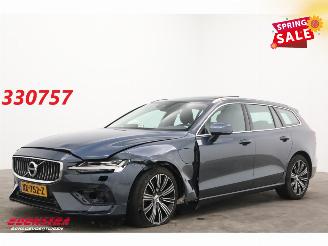 Schadeauto Volvo V-60 T8 Twin Engine AWD Inscription Pano LED ACC H/K Ventilatie LRHZ AHK 2019/4