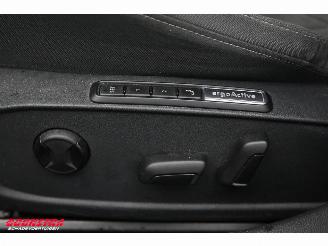 Volkswagen Golf 1.0 eTSI DSG Life Business LED ACC Virtual Camera LRHZ SHZ picture 20