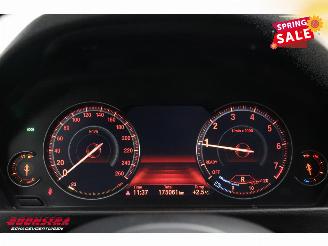 BMW 3-serie Touring 318i M-Sport Pano LED HUD Memory H/K Camera AHK picture 21