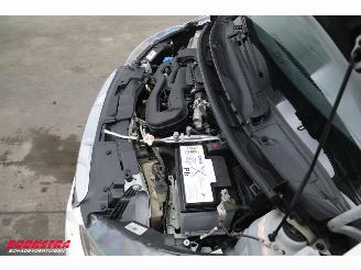 Peugeot 108 1.0 e-VTi Allure TOP! Schuifdak Clima Cruise Camera 34.304 km! picture 10