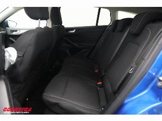 Ford Focus 1.0 EcoBoost Hybrid Aut. Titanium LED Apple/Android Navi Clima Cruise AHK picture 15