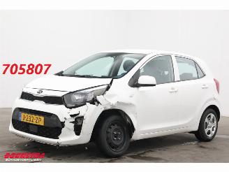 damaged passenger cars Kia Picanto 1.0 DPi ComfortLine 5p Airco Bluetooth Cruise 2020/11