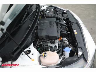 Hyundai I-20 1.0 T-GDI Comfort LED Navi Clima Cruise Camera picture 7