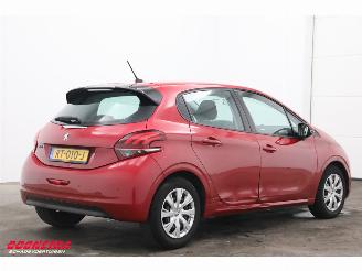 Peugeot 208 1.2 PureTech Blue Lion 5-DRS Navi Airco Cruise Bluetooth PDC picture 3