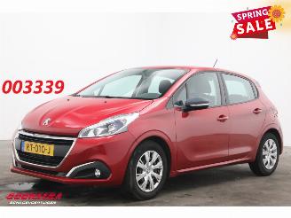 Avarii autoturisme Peugeot 208 1.2 PureTech Blue Lion 5-DRS Navi Airco Cruise Bluetooth PDC 2018/1