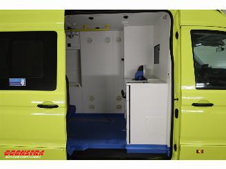 Volkswagen Crafter 2.0 TDI 175 PK DSG Ambulance RTW 2X Schuifdeur Leder Lucht 360° Camera picture 8