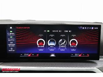 BMW 3-serie 330e M-Sport Schuifdak HUD ACC 360° H/K Memory picture 29