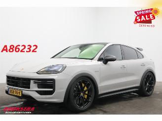 damaged passenger cars Porsche Cayenne 4.0 Turbo GT E-Hybrid PCCB Sport Chrono PDLS+ HUD Burmester HUD 360° 2024/3