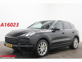 Schadeauto Porsche Cayenne 3.0 E-Hybrid Sport Chrono Pano LED Memory 360° Bose AHK 2022/3