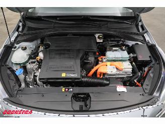 Kia Xceed 1.6 GDi PHEV DynamicLine LED ACC Memory Ventilatie LRHZ Camera picture 9