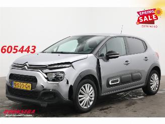 damaged passenger cars Citroën C3 1.2 PureTech Feel Navi Clima Cruise PDC 62.639 km! 2021/10