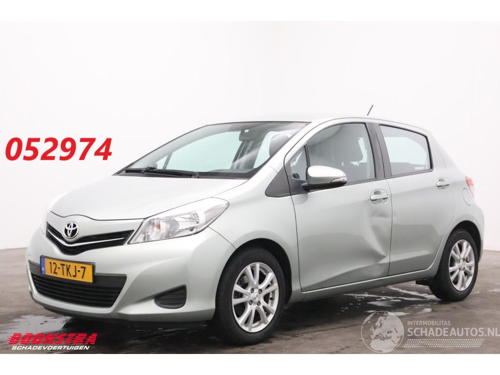 Toyota Yaris 1.3 VVT-i Aut. Aspiration Eerste Eigenaar! Navi Airco Cruise Camera 50.271 km!!
