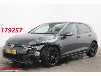 uszkodzony samochody osobowe Volkswagen Golf 1.0 eTSI DSG Life Business LED ACC Virtual Camera LRHZ SHZ 2023/5