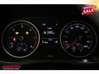 Volkswagen Crafter 2.0 TDI 175 PK DSG Ambulance RTW Lucht 2X Schuifdeur LED Leder Airco Cruise PDC picture 15