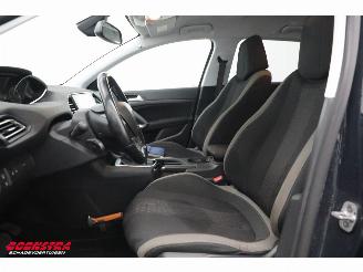 Peugeot 308 SW 1.2 PureTech Aut. Style Navi Clima Cruise PDC AHK picture 10