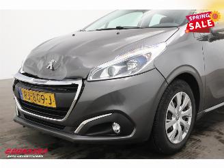 Peugeot 208 1.2 PureTech Blue Lion 5-DRS Navi Airco Cruise PDC 41.267 km! picture 11