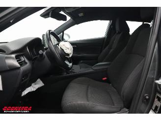 Toyota C-HR 1.8 Hybrid Active Navi Clima Cruise Camera PDC AHK picture 18