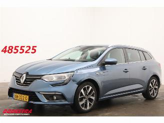 krockskadad bil auto Renault Mégane Estate 1.5 dCi Aut. Bose Navi Clima Cruise PDC 2017/3