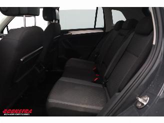 Volkswagen Tiguan 1.5 TSI ACT Comfortline Business Navi Airco Cruise PDC AHK picture 20