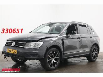 Schadeauto Volkswagen Tiguan 1.5 TSI ACT Comfortline Business Navi Airco Cruise PDC AHK 2019/11