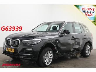 Schadeauto BMW X5 xDrive45e Executive Pano LED ACC H/K Camera LRHZ AHK 2021/5