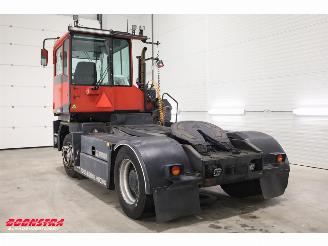 Kalmar  TT618I Terminal tractor Cummins picture 4