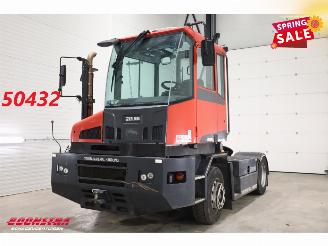 krockskadad bil machine Kalmar  TT618I Terminal tractor Cummins 2020/10