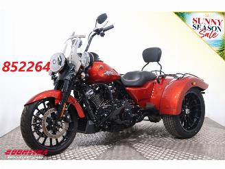 damaged motor cycles Harley-Davidson  FLRT Freewheeler 114 1.398 km! Tri Glide 2025/9