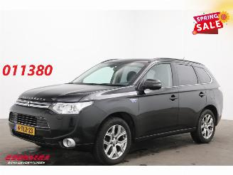 damaged passenger cars Mitsubishi Outlander 2.0 PHEV Instyle 4WD Leder Schuifdak Navi Clima Cruise SHZ AHK 2014/3