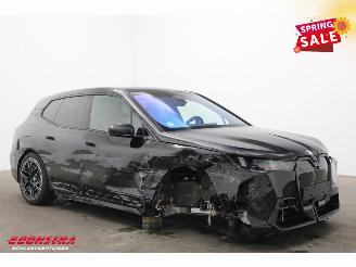 BMW iX xDrive M70 112 kWh Pano LED ACC B&W Memory 360° AHK picture 2