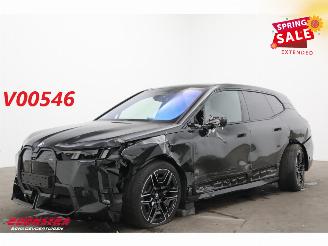 Schadeauto BMW iX xDrive M70 112 kWh Pano LED ACC B&W Memory 360° AHK 2025/4