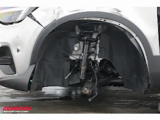 Volvo C-40 Recharge Plus 69 kWh Pano LED ACC Camera LRHZ AHK picture 13