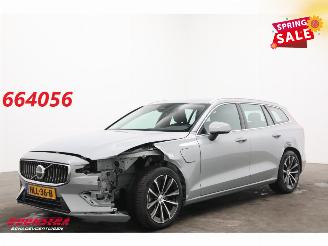 uszkodzony samochody osobowe Volvo V-60 T6 Plug-in hybrid AWD Essential Bright LED ACC Navi Camera LRHZ AHK 2025/4