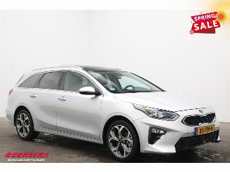 Kia Ceed 1.4 T-GDi Aut. ExecutiveLine LED Schuifdak ACC JBL Leder Ventilatie LRHZ picture 2