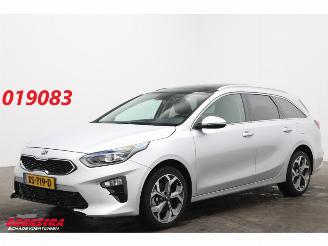Damaged car Kia Ceed 1.4 T-GDi Aut. ExecutiveLine LED Schuifdak ACC JBL Leder Ventilatie LRHZ 2019/3