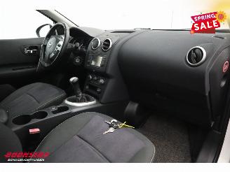 Nissan Qashqai 1.6 Connect Edition Pano 360° Navi Clima Cruise AHK 112.559 km! picture 21