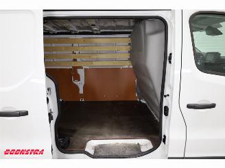 Renault Trafic 2.0 dCi T30 L2-H1 Work Bluetooth Airco Cruise AHK 25.219 km! picture 13