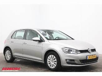 Volkswagen Golf 1.6 TDI Trendline BlueMotion Navi Bluetooth Airco Cruise picture 2