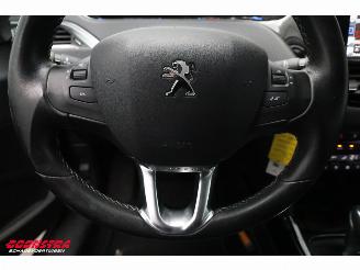 Peugeot 2008 1.2 PureTech Aut. Allure Navi Clima Cruise Camera 44.483 km! picture 17