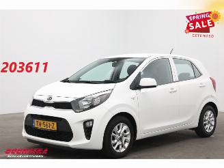 damaged passenger cars Kia Picanto 1.0 CVVT EconomyPlusLine Airco Bluetooth 92.072 km! 2018/9