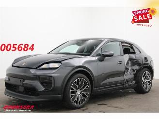 krockskadad bil auto Porsche Macan 4 100 kWh LED Memory 360° SHZ 2025/3