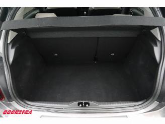 Citroën C3 1.2 PureTech Aut. Shine Clima Apple/Android Cruise AHK 32.328 km! picture 23