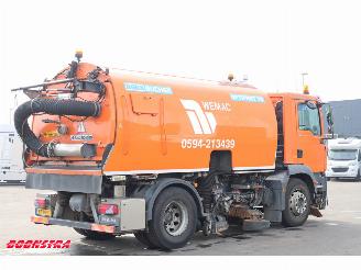 MAN TGM 18.240 Bucher Optifant 70 Kehrmaschine picture 3