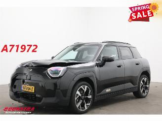 škoda osobní automobily Mini Mini E Classic L 42.5 kWh Pano LED ACC H/K HUD 360° LRHZ 2025/2