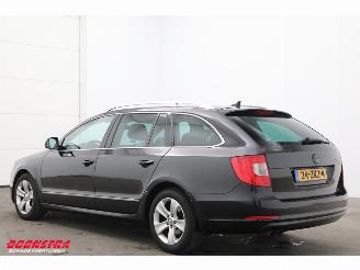 Skoda Superb Combi 1.6 TDI Greenline Ambition Memory Xenon Navi Cruise SHZ PDC picture 4