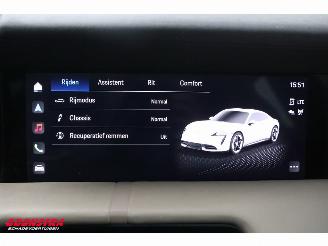 Porsche Taycan 79 kWh Pano LED Leder Cruise SHZ picture 27